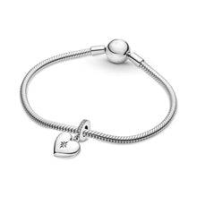 Load image into Gallery viewer, Openable Heart Locket Dangle Charm